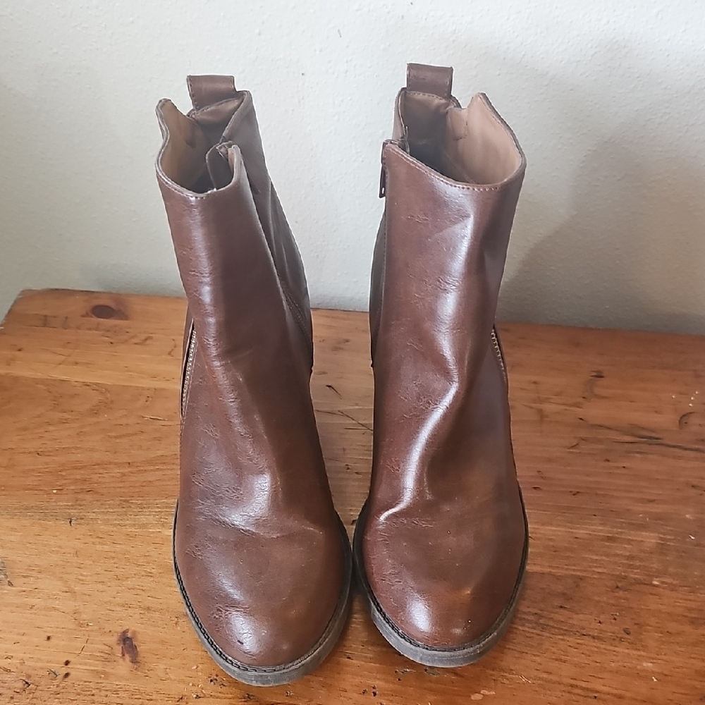 Charlotte Russe Brown Ankle Booties - Picture 2 of 2